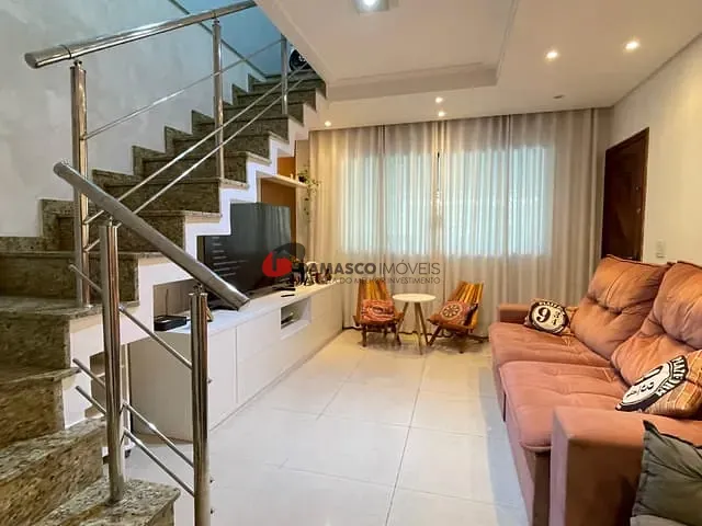 Sobrado 3 quartos e 2 banheiros, à venda, no bairro Osvaldo Cruz em São Caetano do Sul