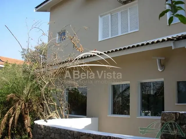 Sobrado com 680m² 4 quartos e 6 banheiros, à venda, no bairro Adalgisa em Osasco