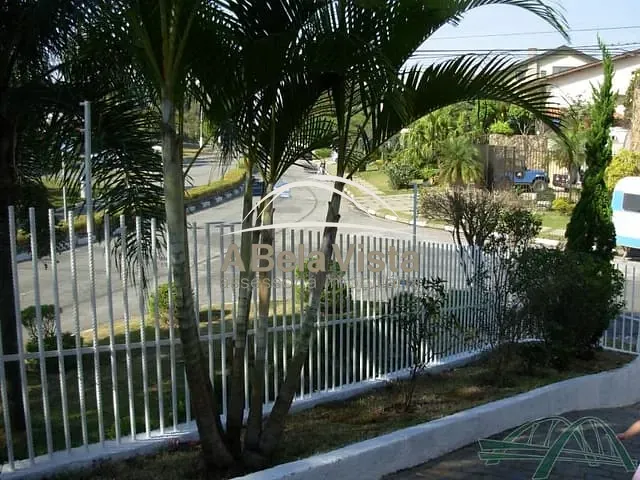 Sobrado com 680m² 4 quartos e 6 banheiros, à venda, no bairro Adalgisa em Osasco