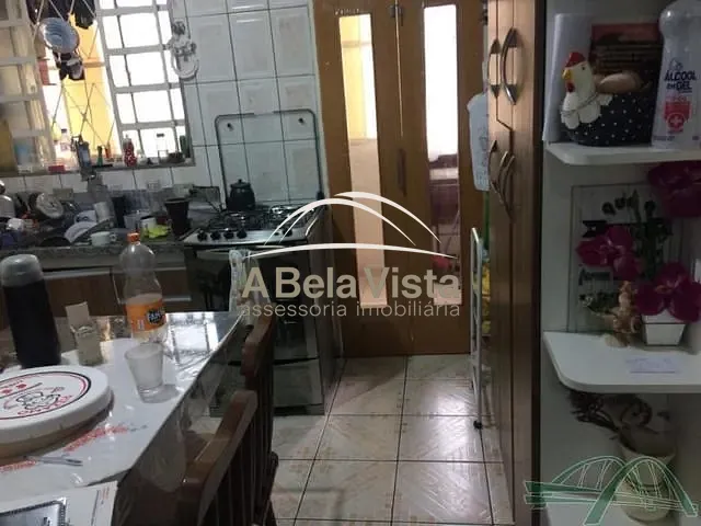Sobrado com 100m² 6 quartos e 3 banheiros, à venda, no bairro Conceicao em Osasco