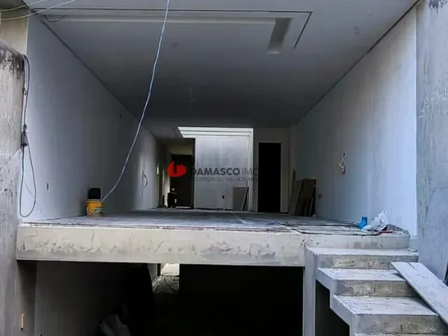 Sobrado 3 quartos e 5 banheiros, à venda, no bairro Cerâmica em São Caetano do Sul