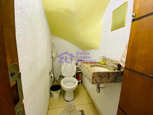 Sobrado com 180m² 3 quartos e 2 banheiros, à venda, no bairro Jardim Nossa Senhora do Carmo em São Paulo