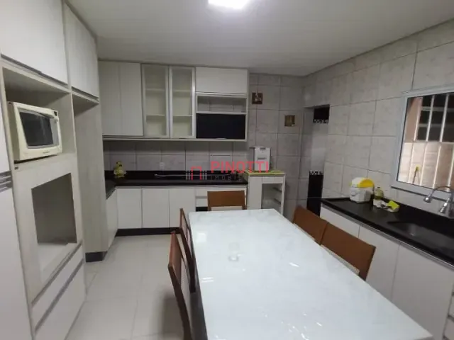 Sobrado 3 quartos e 3 banheiros, para alugar, no bairro Nova Petrópolis em São Bernardo do Campo