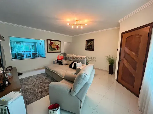 Sobrado com 168m² 3 quartos e 4 banheiros, à venda, no bairro Santa Maria em São Caetano do Sul
