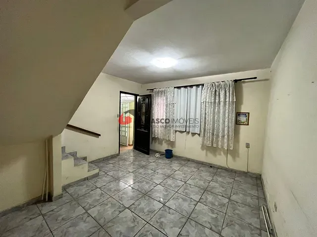 Sobrado 3 quartos e 3 banheiros, à venda, no bairro Olímpico em São Caetano do Sul