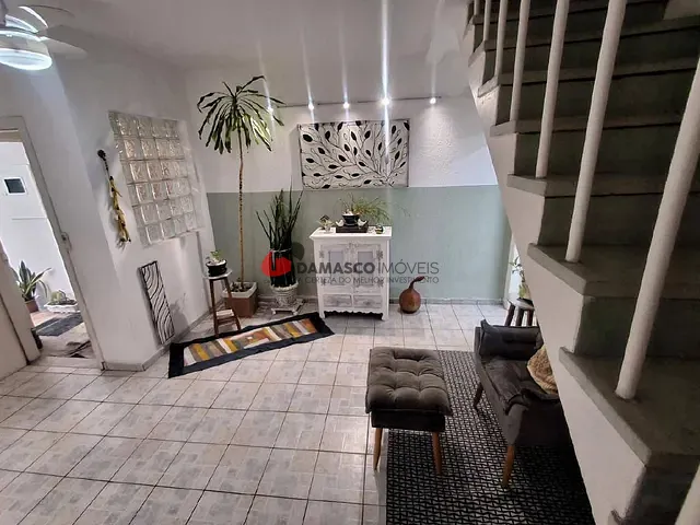 Sobrado 2 quartos e 2 banheiros, à venda, no bairro Santa Paula em São Caetano do Sul