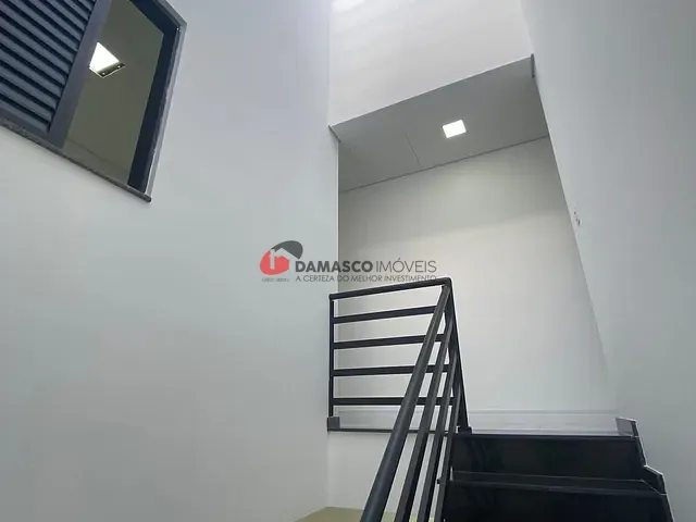 Sobrado 3 quartos e 2 banheiros, à venda, no bairro Vila Zelina em São Paulo