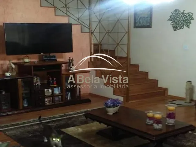 Sobrado com 250m² 3 quartos e 3 banheiros, para alugar, no bairro Jaguaribe em Osasco