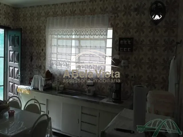 Sobrado com 250m² 3 quartos e 2 banheiros, à venda, no bairro Jaguaribe em Osasco