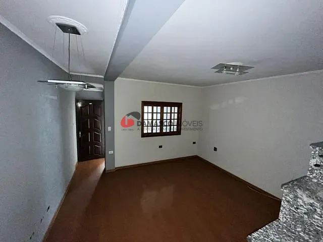 Sobrado 2 quartos e 2 banheiros, para alugar, no bairro Santa Maria em São Caetano do Sul