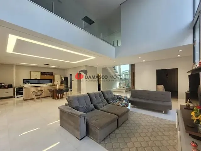 Sobrado 4 quartos e 7 banheiros, à venda, no bairro Jardim São Caetano em São Caetano do Sul