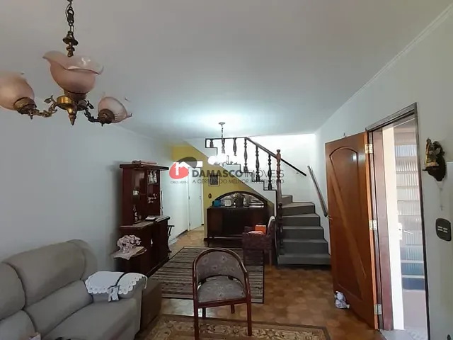 Sobrado com 217m² 4 quartos e 1 banheiro, à venda, no bairro Baeta Neves em São Bernardo do Campo