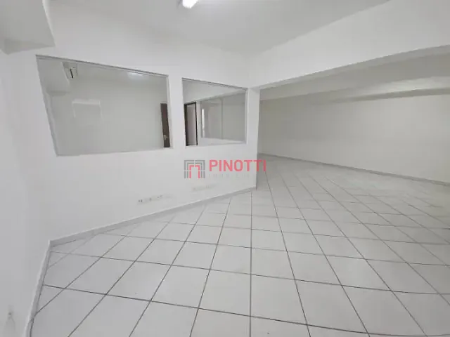 Sobrado 4 quartos e 5 banheiros, à venda ou para alugar, no bairro Jardim do Mar em São Bernardo do Campo