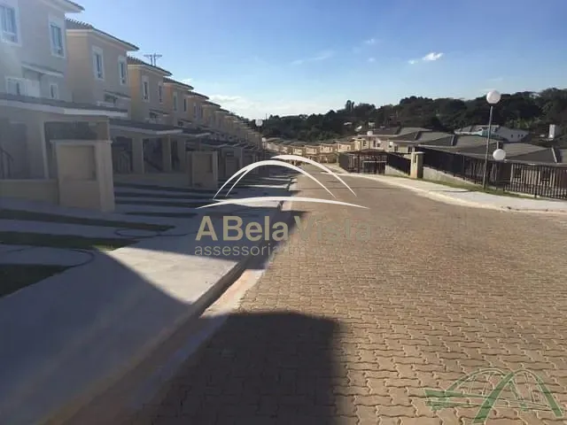 Sobrado com 201m² 3 quartos e 5 banheiros, à venda, no bairro Jardim da Gloria em Cotia
