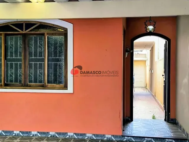 Sobrado com 259m² 3 quartos e 3 banheiros, à venda, no bairro Vila Palmares em Santo André