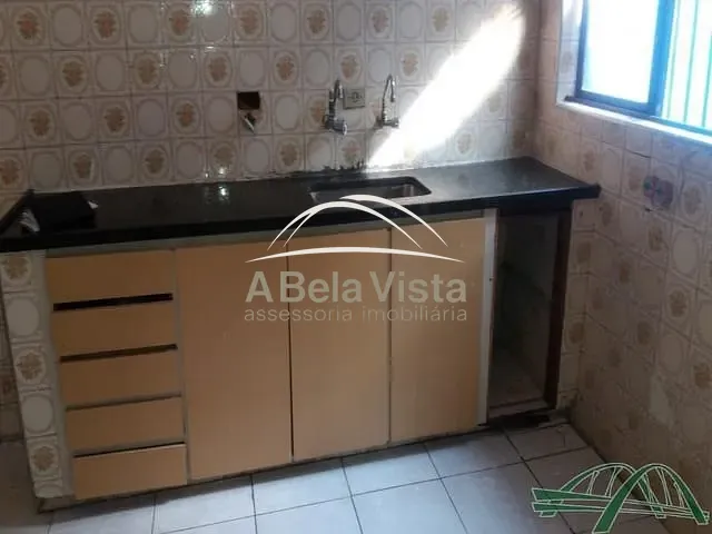 Sobrado com 250m² 3 quartos e 1 banheiro, à venda, no bairro Jardim das Flores em Osasco