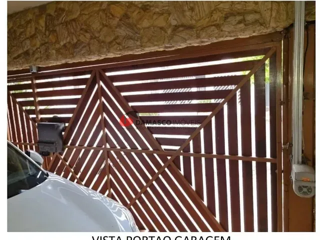 Sobrado 4 quartos e 4 banheiros, à venda, no bairro Sacomã em São Paulo