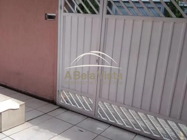 Sobrado com 180m² 3 quartos e 3 banheiros, à venda, no bairro Vila Yara em Osasco