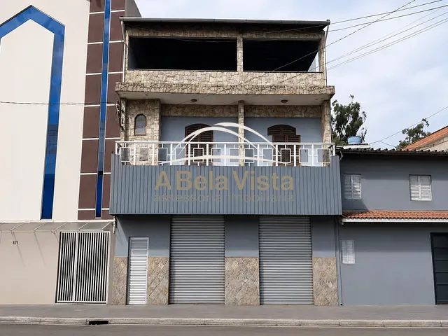 Sobrado com 250m² 4 quartos e 6 banheiros, à venda, no bairro Santo Antônio em Osasco
