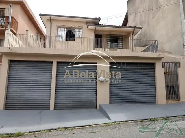 Sobrado com 330m² 3 quartos e 2 banheiros, à venda, no bairro Cipava em Osasco