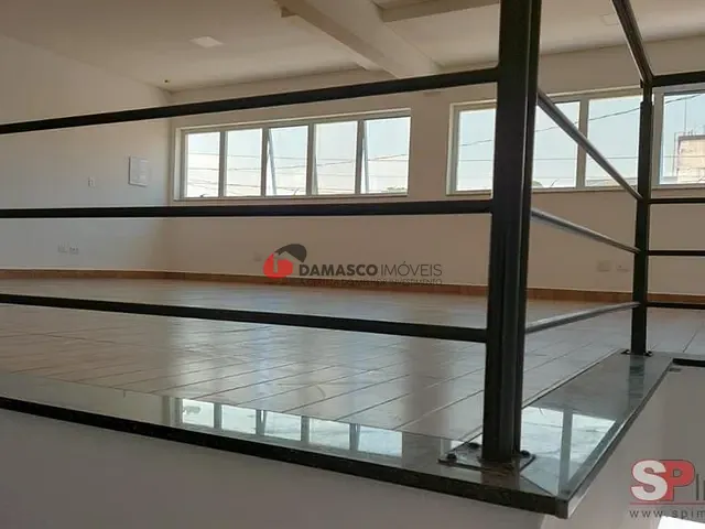 Sobrado para alugar, no bairro Independência em São Bernardo do Campo