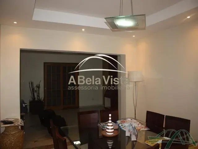 Sobrado com 125m² 3 quartos e 2 banheiros, à venda, no bairro Água Espraiada (Caucaia do Alto) em Osasco