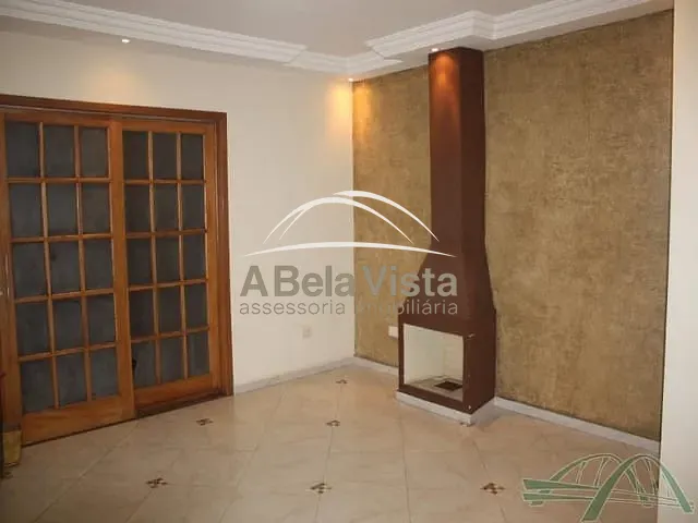 Sobrado com 125m² 3 quartos e 2 banheiros, à venda, no bairro Água Espraiada (Caucaia do Alto) em Osasco