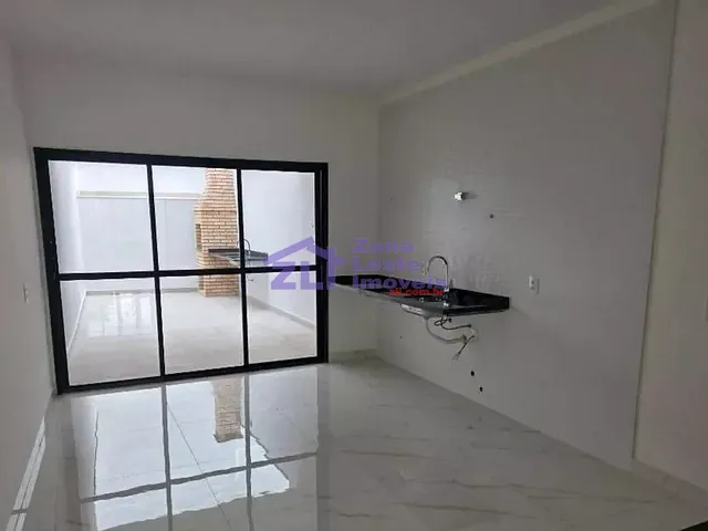 Sobrado 3 quartos e 3 banheiros, à venda ou para alugar, no bairro Vila Antonina em São Paulo