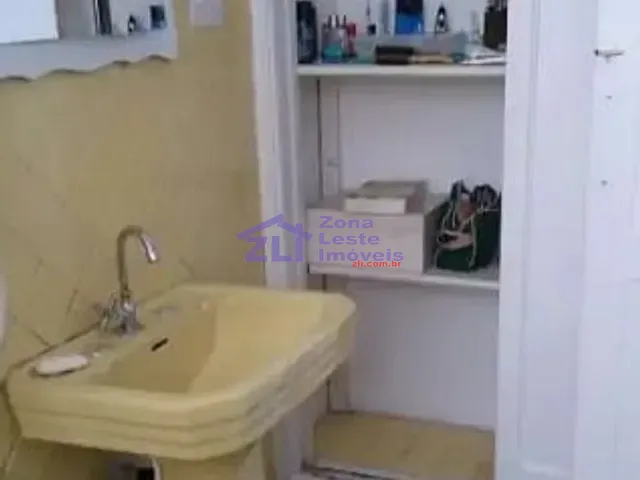 Sobrado 4 quartos e 2 banheiros, à venda, no bairro Vila Bertioga em São Paulo