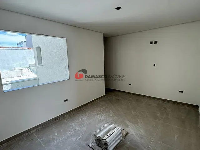 Sobrado com 147m² 3 quartos e 4 banheiros, à venda, no bairro Vila Camilópolis em Santo André