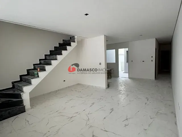 Sobrado com 147m² 3 quartos e 4 banheiros, à venda, no bairro Vila Camilópolis em Santo André
