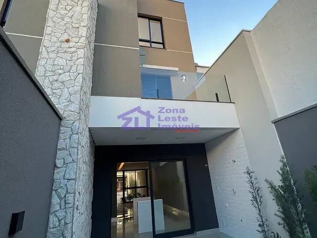 Sobrado com 260m² 3 quartos e 5 banheiros, à venda, no bairro Vila Gomes Cardim em São Paulo