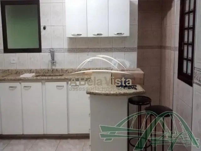 Sobrado com 125m² 4 quartos e 3 banheiros, à venda, no bairro Bela Vista em Osasco