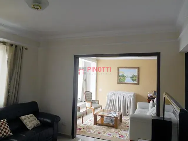 Sobrado 4 quartos e 4 banheiros, à venda, no bairro Conjunto Habitacional Franchini em São Bernardo do Campo