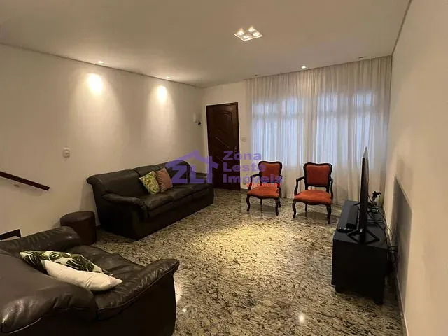 Sobrado 4 quartos e 4 banheiros, à venda, no bairro Vila Santa Isabel em São Paulo