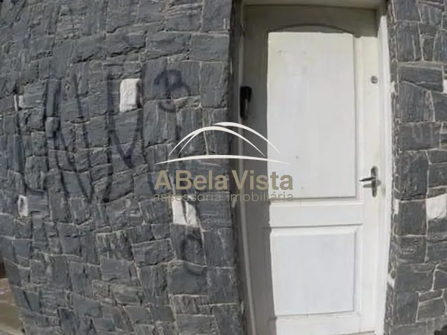 Sobrado 3 quartos e 2 banheiros, para alugar, no bairro Bela Vista em Osasco