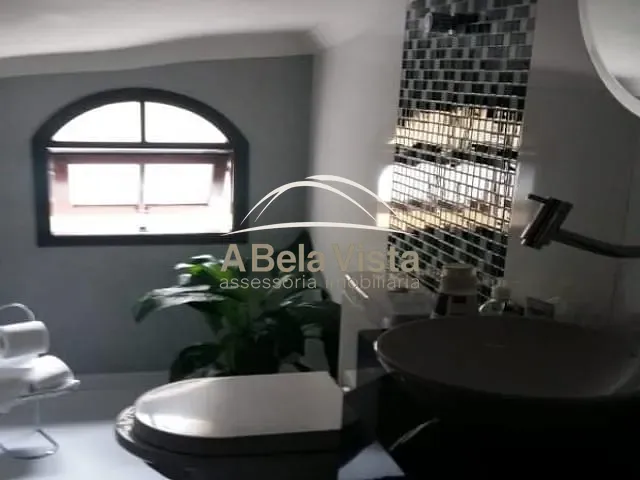 Sobrado com 125m² 3 quartos e 2 banheiros, à venda, no bairro Bela Vista em Osasco