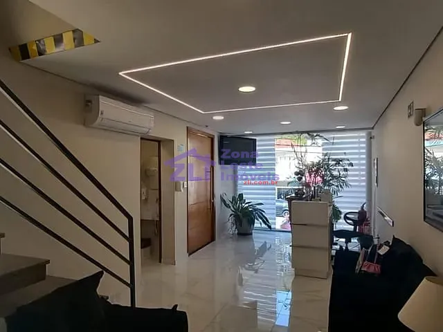 Sobrado à venda, no bairro Jardim Anália Franco em São Paulo