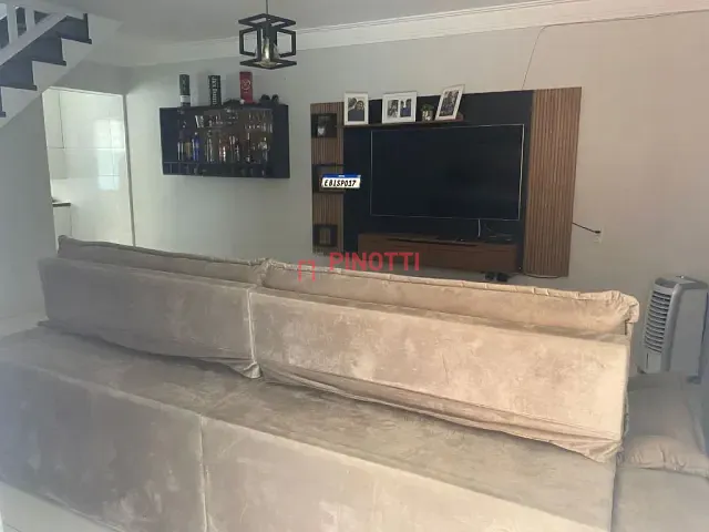 Sobrado 2 quartos e 2 banheiros, à venda, no bairro Vila Santa Rita de Cássia em São Bernardo do Campo