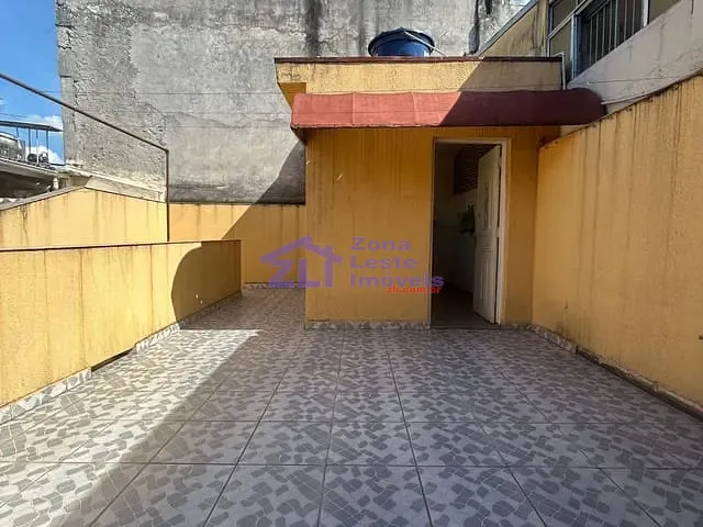 Sobrado 3 quartos e 2 banheiros, à venda, no bairro Vila Diva (Zona Leste) em São Paulo