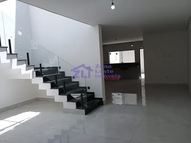 Sobrado com 205m² 3 quartos e 4 banheiros, à venda, no bairro Chácara Santo Antônio (Zona Leste) em São Paulo