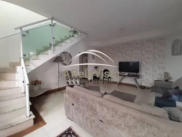 Sobrado 3 quartos e 1 banheiro, à venda, no bairro Portal dos Ypês em Cajamar