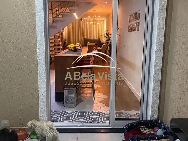 Sobrado 3 quartos e 1 banheiro, à venda, no bairro Bela Vista em Osasco