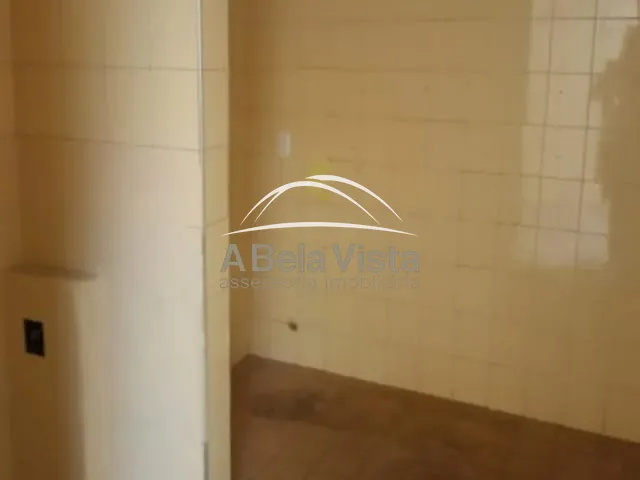 Sobrado 2 quartos e 1 banheiro, à venda, no bairro Jardim D'Abril em Osasco