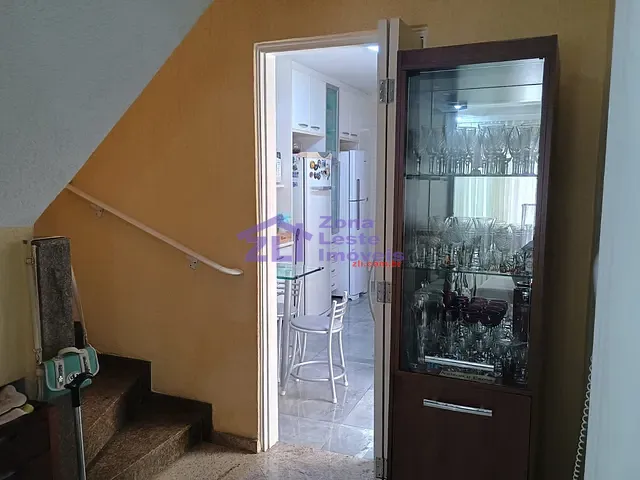 Sobrado com 100m² 3 quartos e 4 banheiros, à venda ou para alugar, no bairro Vila Gomes Cardim em São Paulo