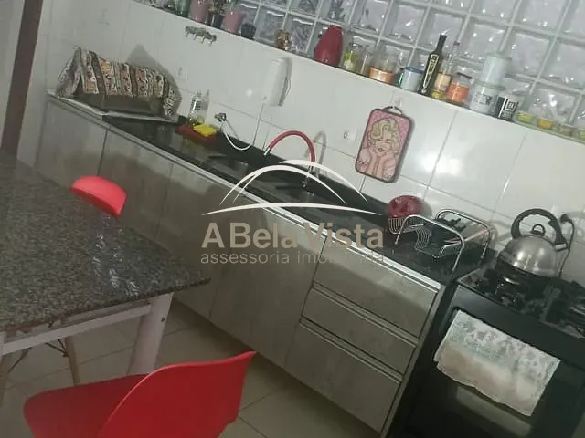 Sobrado 5 quartos e 2 banheiros, à venda, no bairro Baronesa em Osasco