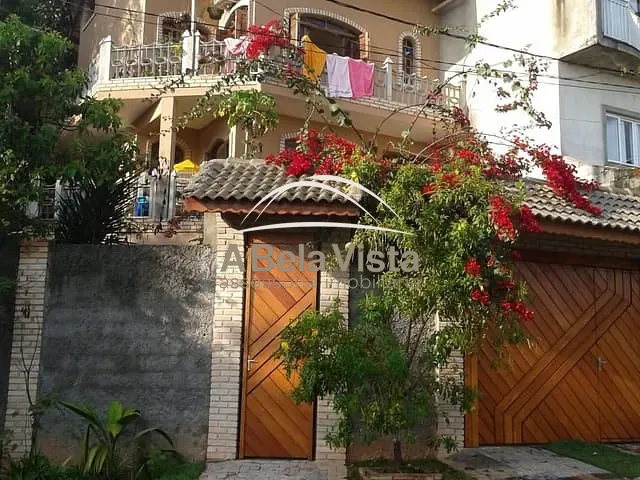 Sobrado com 222m² 2 quartos e 3 banheiros, à venda, no bairro Chácara do Peroba em Barueri