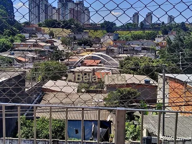 Sobrado com 160m² 2 quartos e 2 banheiros, à venda, no bairro Jardim D'Abril em Osasco