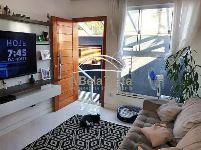Sobrado 2 quartos e 2 banheiros, à venda, no bairro Pestana em Osasco