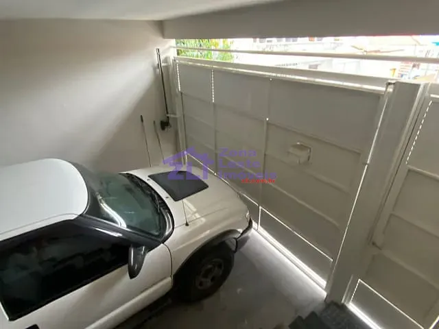 Sobrado com 300m² 3 quartos e 2 banheiros, à venda, no bairro Vila Santa Clara em São Paulo